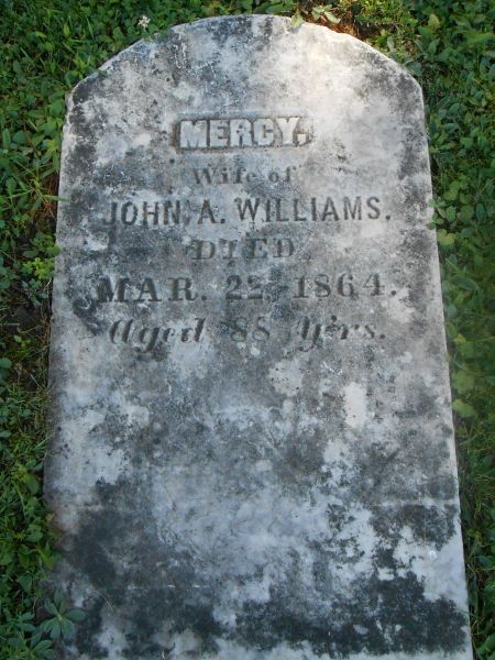 File:Mercy Williams headstone.jpg